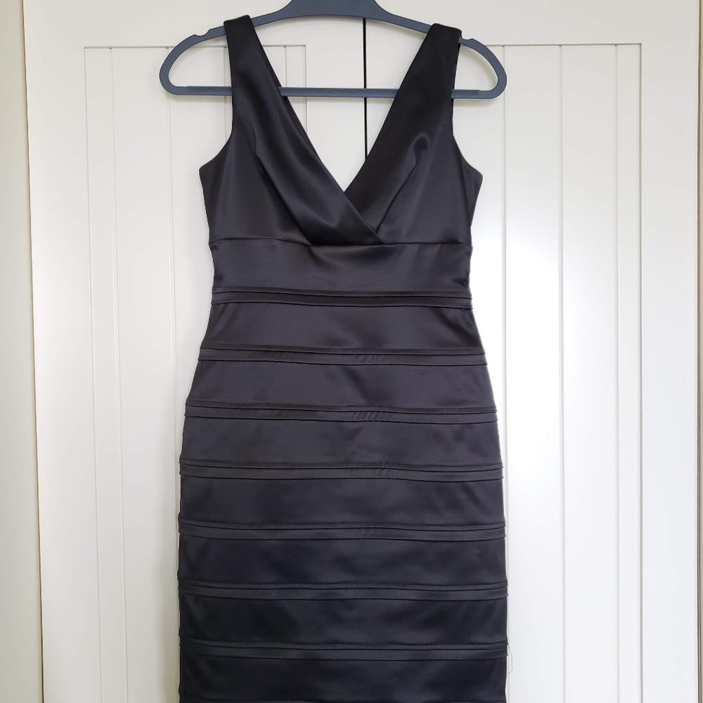 Silky Calvin Klein LBD